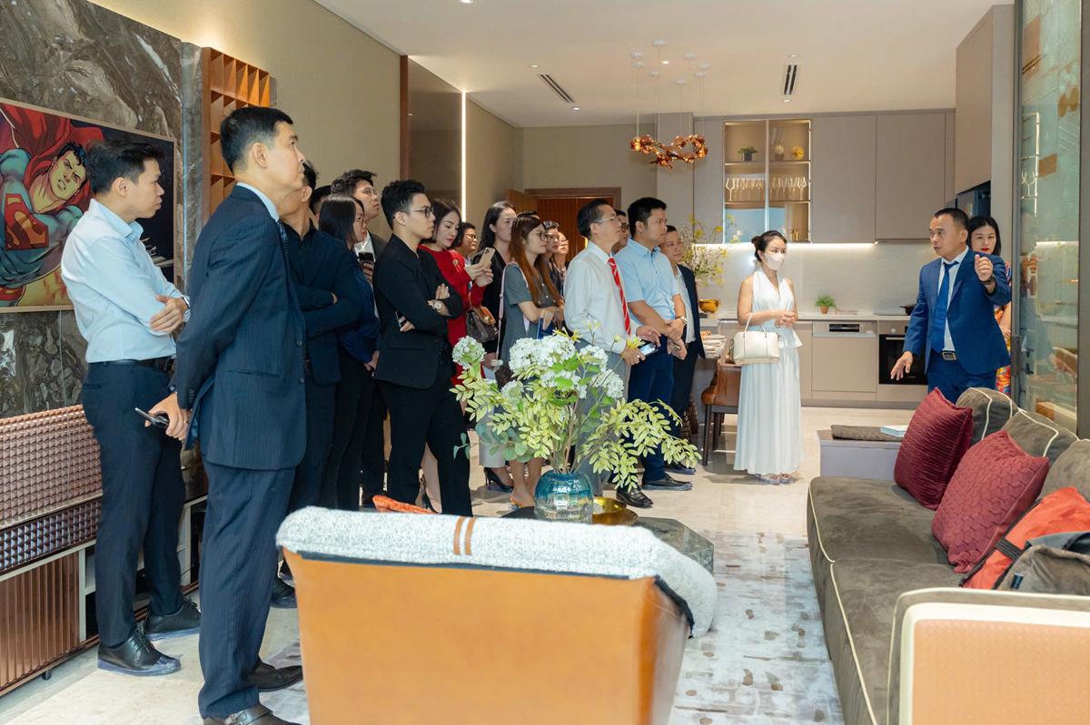 Căn hộ mẫu The Privé ra mắt: Khẳng định chuẩn sống thượng lưu giữa trung tâm TP.HCM- Ảnh 2. Căn hộ mẫu The Privé ra mắt: Khẳng định chuẩn sống thượng lưu giữa trung tâm TP.HCM- Ảnh 2.