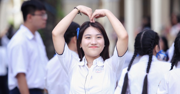 CHÍNH THỨC: Lịch tựu trường của học sinh 34 tỉnh thành, vậy là sắp đi học rồi!- Ảnh 1.