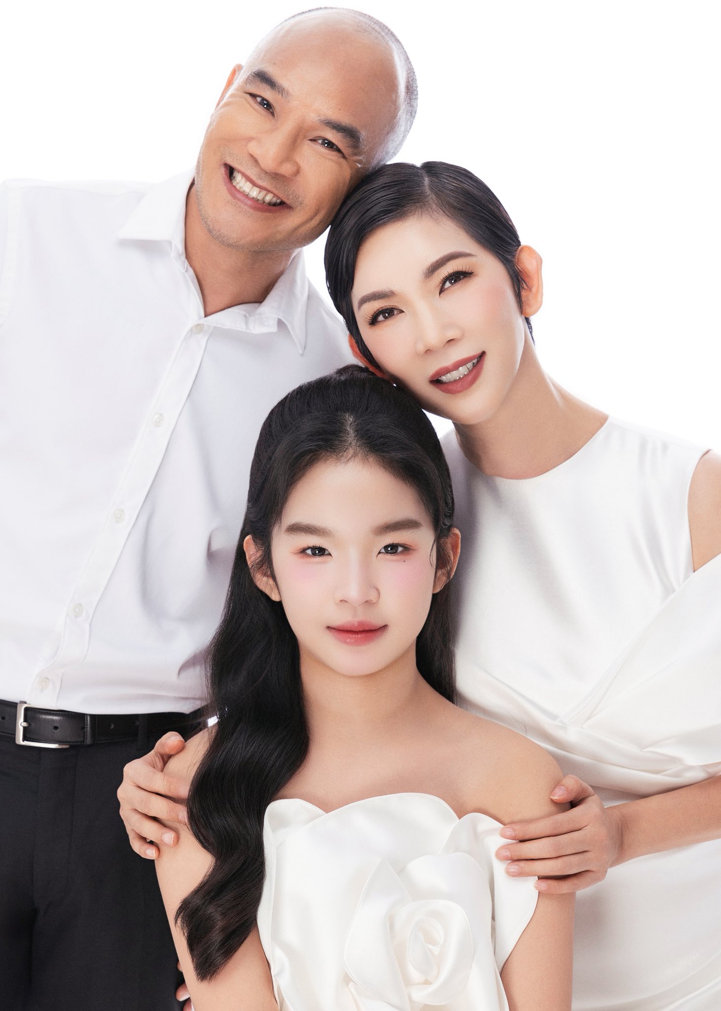 Siêu mẫu Xuân Lan tuổi 47 vẫn cực kỳ trẻ trung: Có 1 thói quen ăn chống già, trị nám chị em ngoài 30 nên học hỏi- Ảnh 1. Siêu mẫu Xuân Lan tuổi 47 vẫn cực kỳ trẻ trung: Có 1 thói quen ăn chống già, trị nám chị em ngoài 30 nên học hỏi- Ảnh 1.