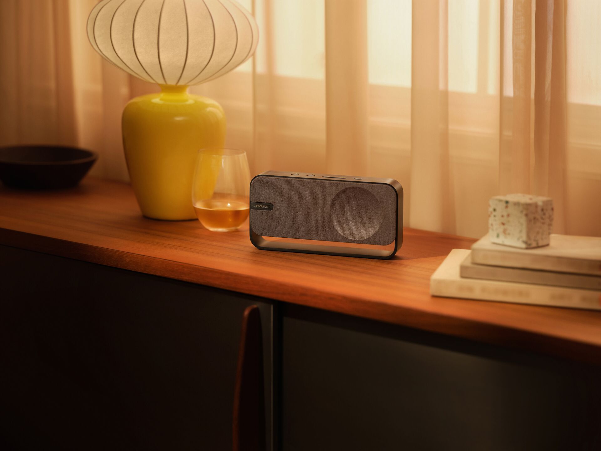 Bose ra mắt loạt sản phẩm mới: Cá nhân hoá, di động và mạnh mẽ hơn bao giờ hết- Ảnh 4. Bose ra mắt loạt sản phẩm mới: Cá nhân hoá, di động và mạnh mẽ hơn bao giờ hết- Ảnh 4.