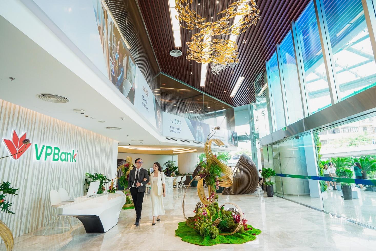 Khai trương chi nhánh VPBank Flagship Hà Nội: Điểm chạm tài chính hiện đại- Ảnh 3. Khai trương chi nhánh truc tiep bong da vtv6 Hà Nội: Điểm chạm tài chính hiện đại- Ảnh 3.