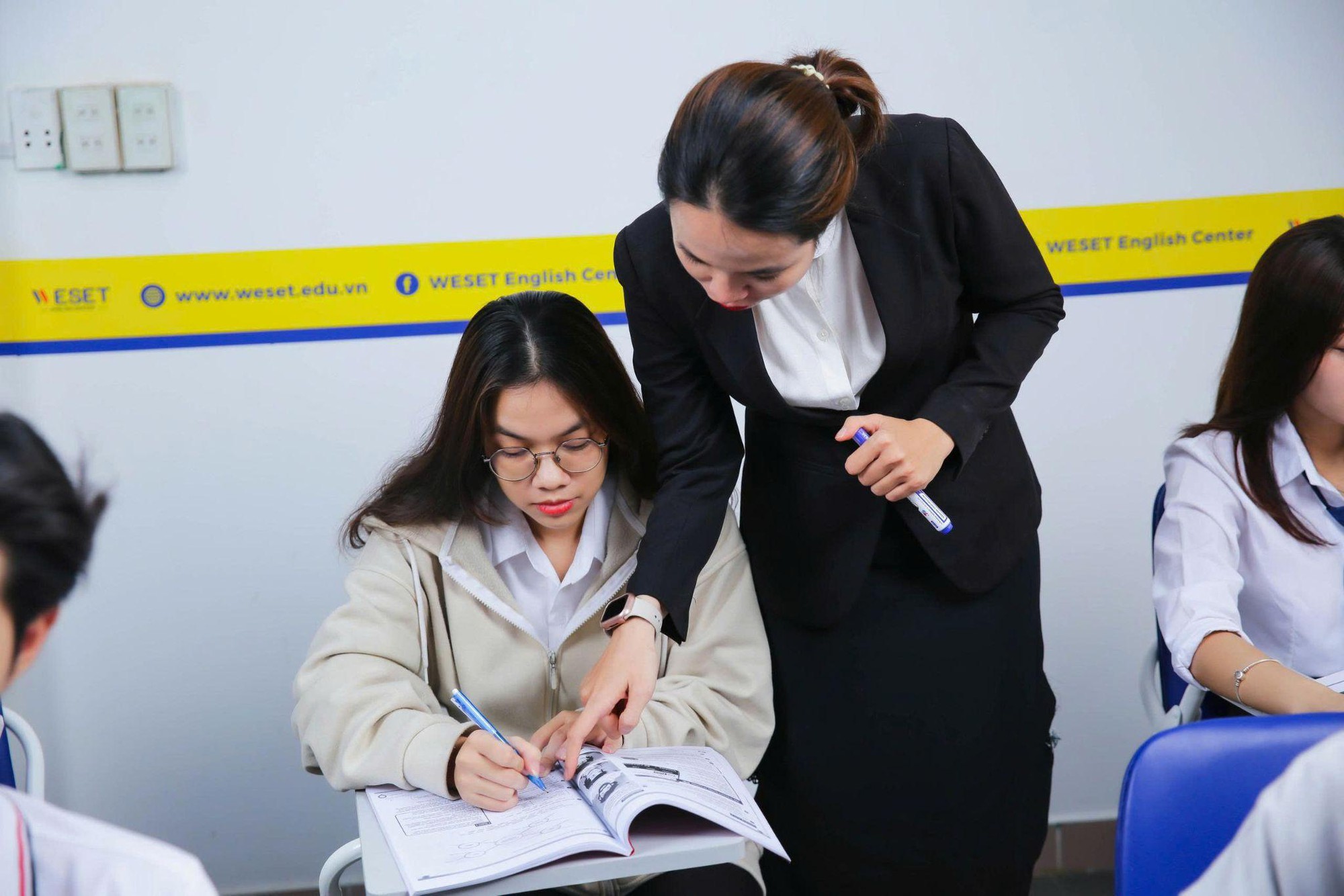 WESET English Center là trung tâm học tiếng Anh được các Hoa hậu, Á hậu tin chọn- Ảnh 6.