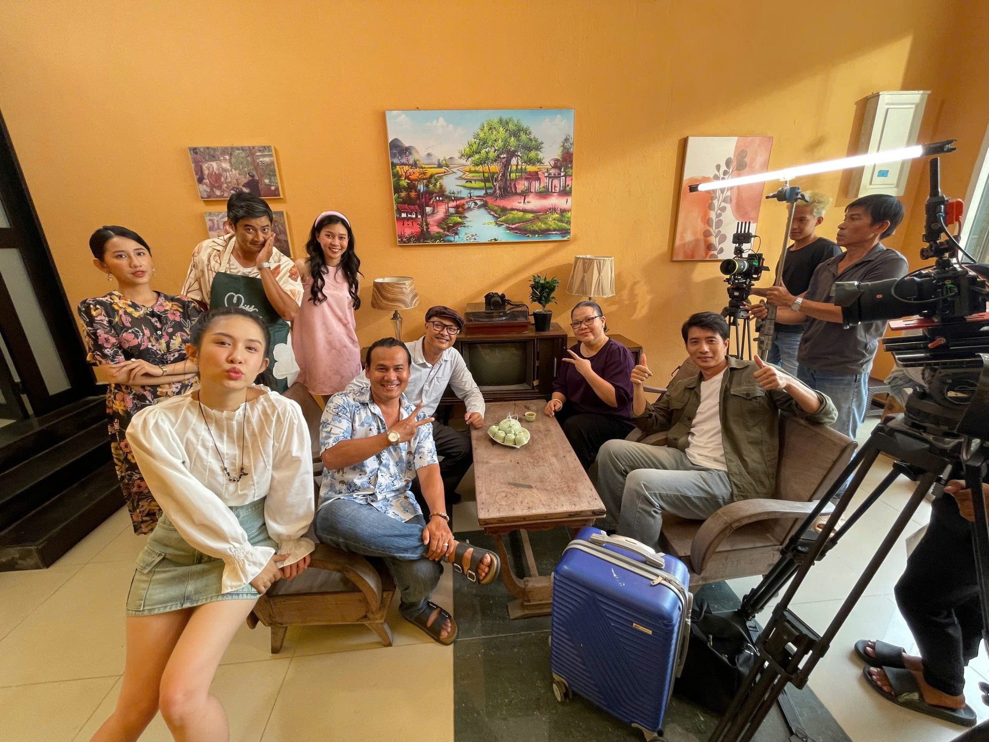 "Chú ơi, em yêu anh": Sitcom 120 tập đầy ắp tiếng cười và nước mắt- Ảnh 5.
