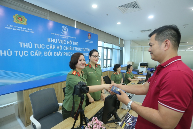 Tự hào về 'lá chắn thép' vững chắc bảo vệ Đảng, Nhà nước và Nhân dân- Ảnh 3.