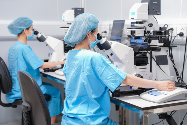 Bỏ qua bước sàng lọc, nhiều trẻ phải sống nhờ truyền máu cả đời- Ảnh 4.