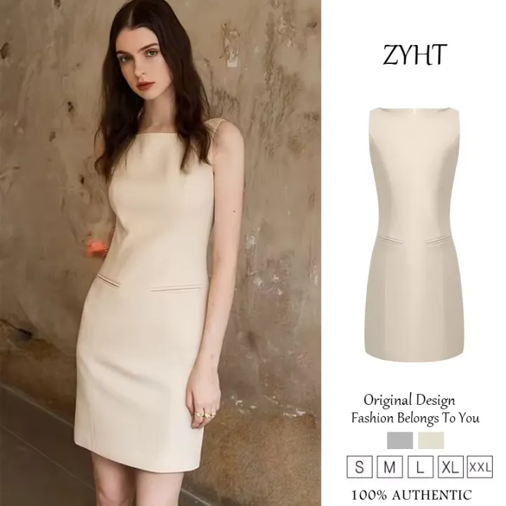 Son Ye Jin không hề nao núng khi diện đầm "hở trên ngắn dưới"- Ảnh 6. Son Ye Jin không hề nao núng khi diện đầm "hở trên ngắn dưới"- Ảnh 6.