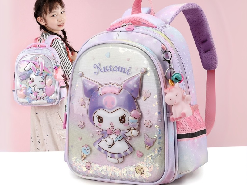 Vợ chồng Đông Nhi đưa con tới trường, chiếc cặp của con gái cũng gây chú ý- Ảnh 3. Vợ chồng Đông Nhi đưa con tới trường, chiếc cặp của con gái cũng gây chú ý- Ảnh 3.