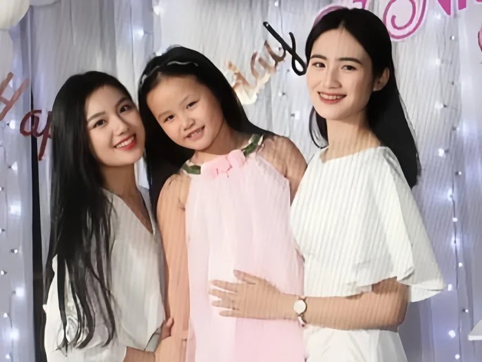 Em gái Hoa hậu Ý Nhi trổ mã xinh đẹp khiến ai nấy đều ngỡ ngàng- Ảnh 4. Em gái Hoa hậu Ý Nhi trổ mã xinh đẹp khiến ai nấy đều ngỡ ngàng- Ảnh 4.