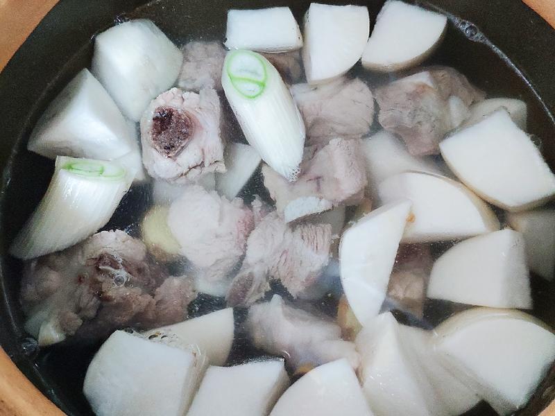3 "m&oacute;n canh v&agrave;ng" dễ nấu bạn n&ecirc;n lu&acirc;n phi&ecirc;n ăn trong m&ugrave;a thu: Vừa bổ dưỡng, ngon miệng lại gi&uacute;p giải nhiệt- Ảnh 10.