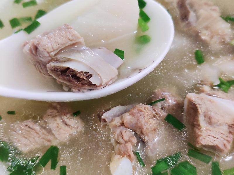 3 "m&oacute;n canh v&agrave;ng" dễ nấu bạn n&ecirc;n lu&acirc;n phi&ecirc;n ăn trong m&ugrave;a thu: Vừa bổ dưỡng, ngon miệng lại gi&uacute;p giải nhiệt- Ảnh 11.