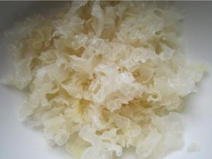 3 "m&oacute;n canh v&agrave;ng" dễ nấu bạn n&ecirc;n lu&acirc;n phi&ecirc;n ăn trong m&ugrave;a thu: Vừa bổ dưỡng, ngon miệng lại gi&uacute;p giải nhiệt- Ảnh 1.