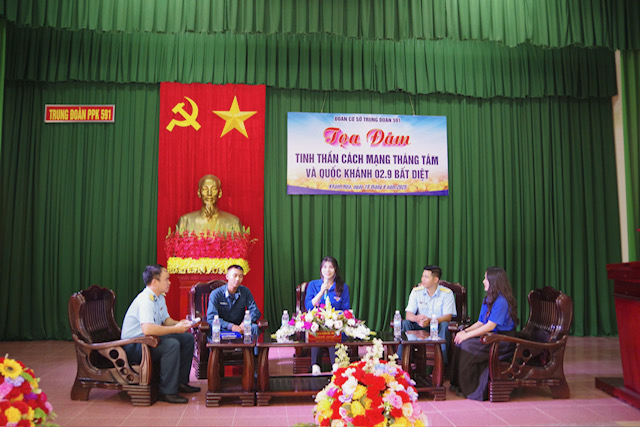 Trung Đoàn 591 tổ chức tọa đàm "Tinh thần Cách mạng tháng Tám và Quốc khánh 2/9 bất diệt" 

- Ảnh 2.