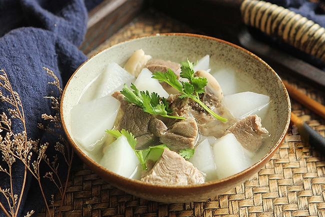 3 "m&oacute;n canh v&agrave;ng" dễ nấu bạn n&ecirc;n lu&acirc;n phi&ecirc;n ăn trong m&ugrave;a thu: Vừa bổ dưỡng, ngon miệng lại gi&uacute;p giải nhiệt- Ảnh 12.