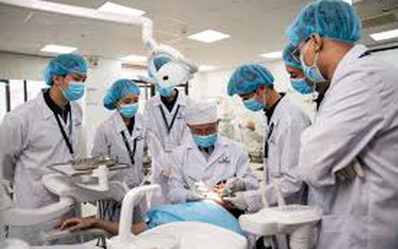 Công bố điểm chuẩn các trường đại học 2025: CẬP NHẬT điểm chuẩn từ chiều 22/8- Ảnh 12. Công bố điểm chuẩn các trường đại học 2025: CẬP NHẬT điểm chuẩn từ chiều 22/8- Ảnh 12.
