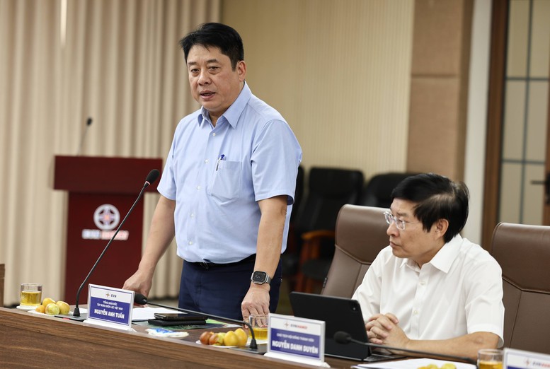 Bảo đảm cấp điện an toàn, ổn định dịp đại lễ 2/9- Ảnh 3. Bảo đảm cấp điện an toàn, ổn định dịp đại lễ 2/9- Ảnh 3.