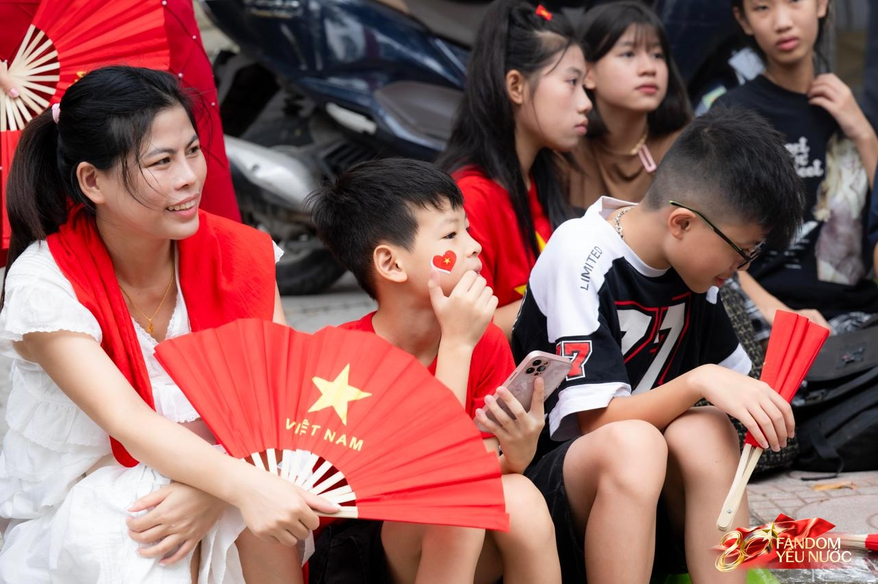Tận hưởng không khí A80 trọn vẹn cùng con nhờ ứng dụng A80 - Tự hào Việt Nam với tính năng thông minh, cập nhật sự kiện liên tục- Ảnh 1.