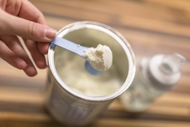 Chọn sữa công thức cho con: Những lầm tưởng phổ biến và sự thật mà mẹ bỉm cần phải biết- Ảnh 1. Chọn sữa công thức cho con: Những lầm tưởng phổ biến và sự thật mà mẹ bỉm cần phải biết- Ảnh 1.
