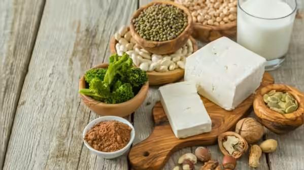 5 thói quen đơn giản giúp phụ nữ tuổi 40 lấy lại cân bằng hormone, tràn đầy năng lượng như tuổi 20- Ảnh 2. 5 thói quen đơn giản giúp phụ nữ tuổi 40 lấy lại cân bằng hormone, tràn đầy năng lượng như tuổi 20- Ảnh 2.