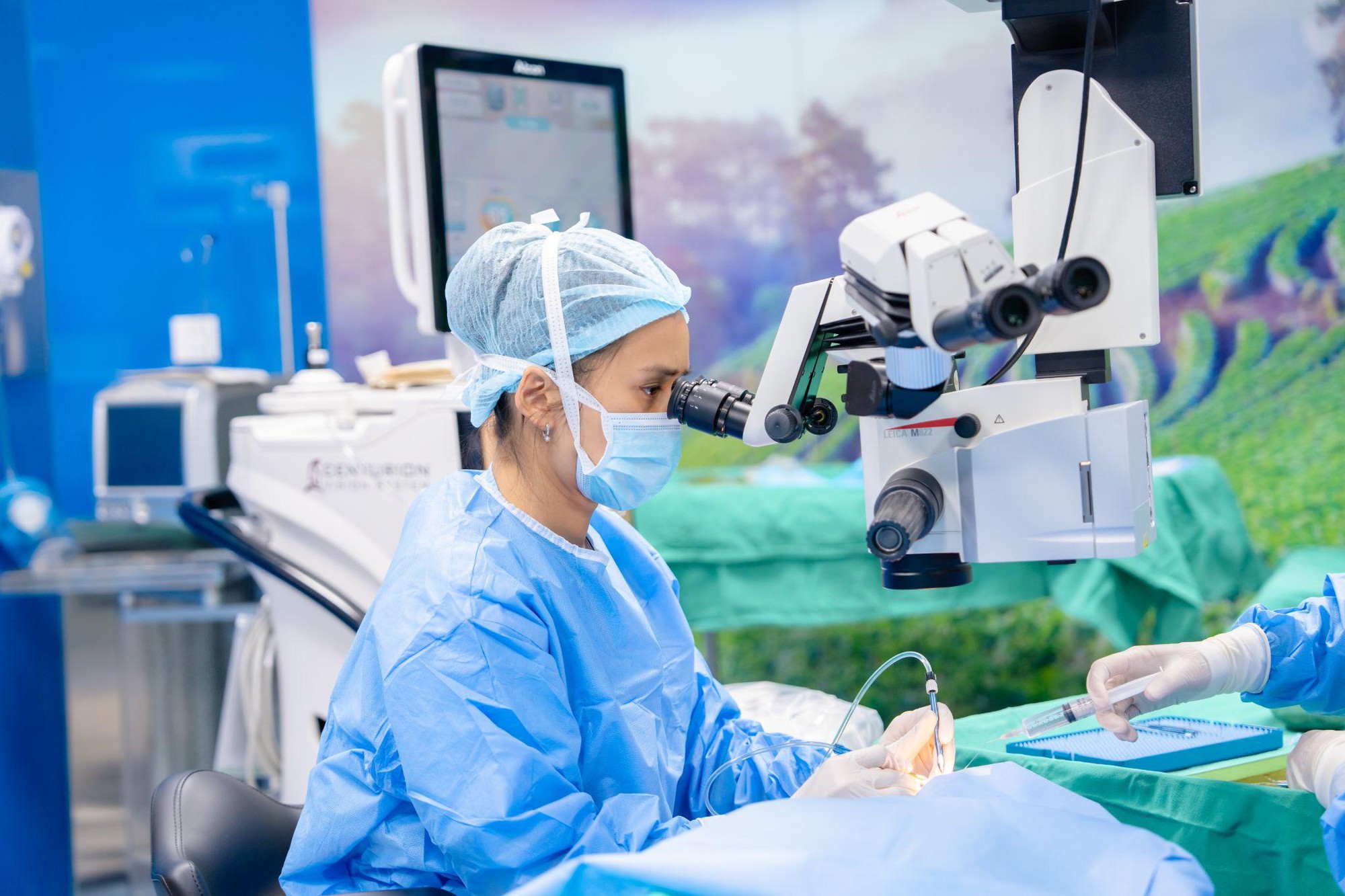 Cá nhân hóa phẫu thuật khúc xạ: Mang đến giải pháp điều trị lý tưởng cho từng mắt- Ảnh 4. Cá nhân hóa phẫu thuật khúc xạ: Mang đến giải pháp điều trị lý tưởng cho từng mắt- Ảnh 4.
