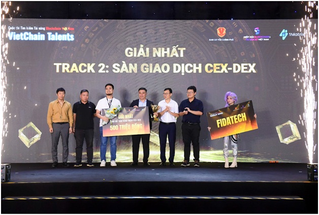 A5 Đội FidaTech với dự án VEXTOR xuất sắc giành giải Nhất chủ đề 2: Sàn giao dịch CEX-DEX A5 Đội FidaTech với dự án VEXTOR xuất sắc giành giải Nhất chủ đề 2: Sàn giao dịch CEX-DEX