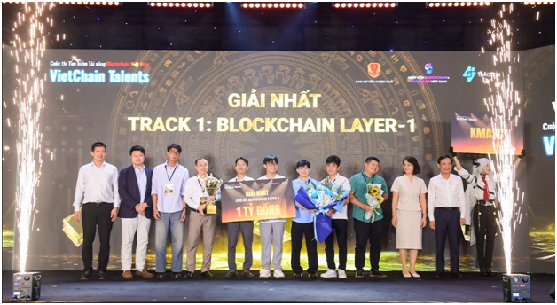 Giải Nhất Chủ đề Blockchan Layer-1 đã xướng tên KMASC với dự án Nền tảng Quản lý Văn bằng Chứng chỉ Quốc gia Giải Nhất Chủ đề Blockchan Layer-1 đã xướng tên KMASC với dự án Nền tảng Quản lý Văn bằng Chứng chỉ Quốc gia