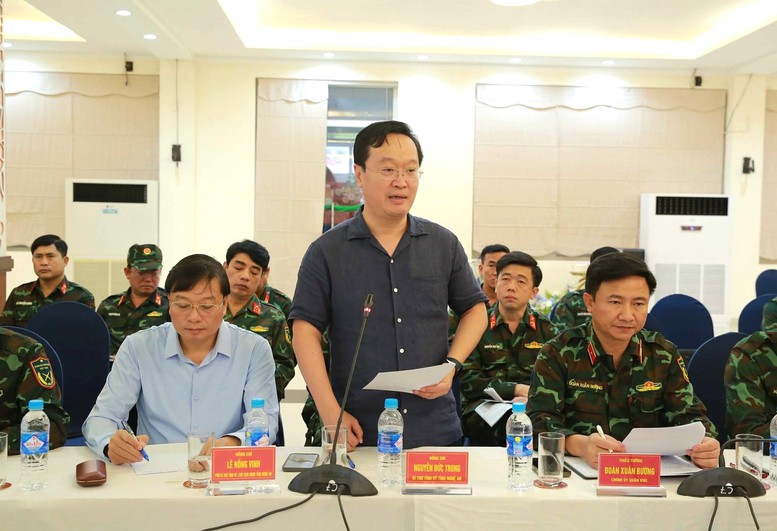 Phó Thủ tướng Trần Hồng Hà chủ trì họp chỉ đạo khắc phục hậu quả bão số 5, ứng phó với mưa lũ sau bão- Ảnh 3. Phó Thủ tướng Trần Hồng Hà chủ trì họp chỉ đạo khắc phục hậu quả bão số 5, ứng phó với mưa lũ sau bão- Ảnh 3.
