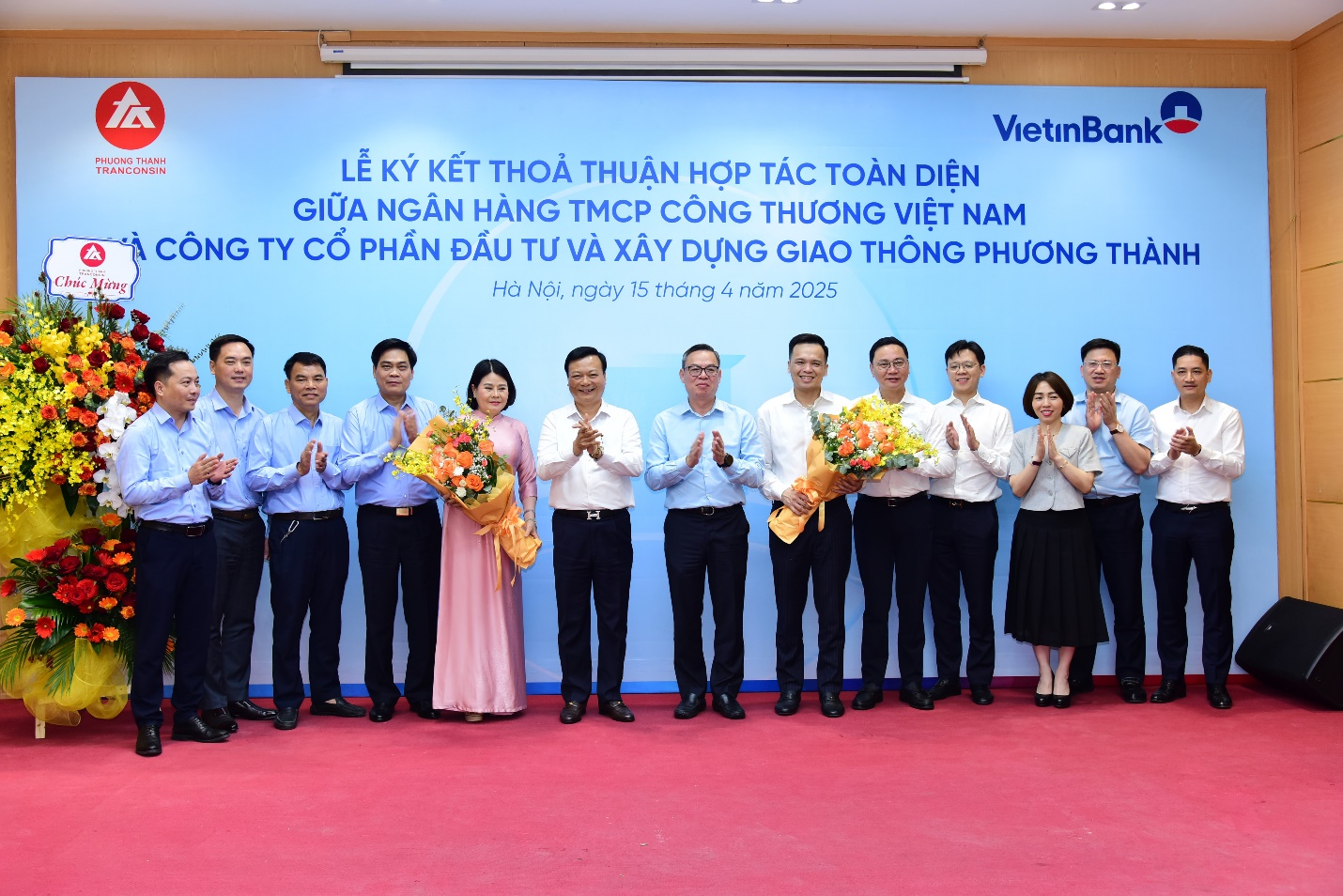 VietinBank - Vươn mình cùng đất nước- Ảnh 2. VietinBank - Vươn mình cùng đất nước- Ảnh 2.