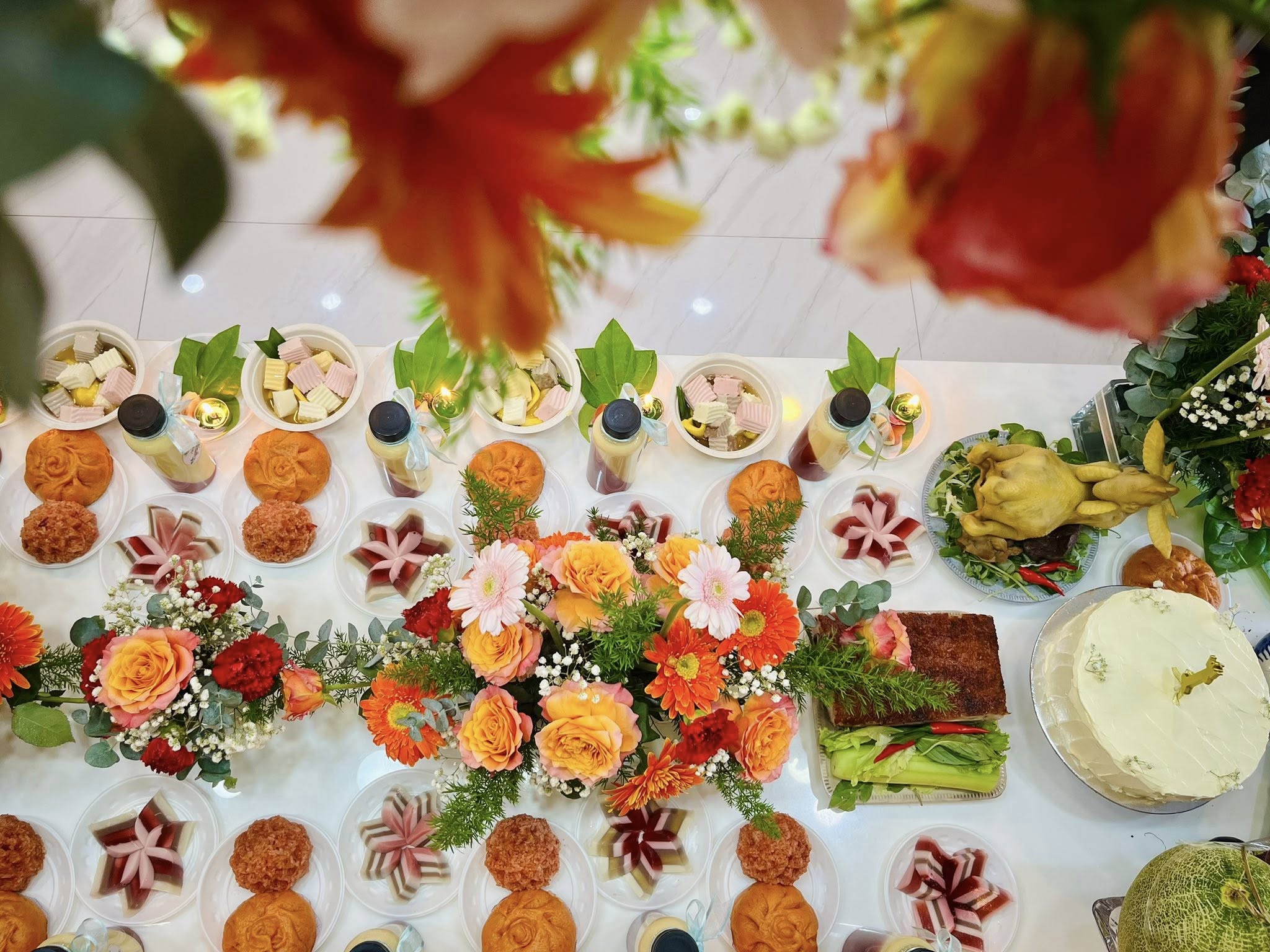 1 mom ở TP.HCM “gây bão” với tiệc thôi nôi tự làm siêu đẹp: Đảm hết phần thiên hạ rồi mẹ cháu ơi!- Ảnh 4. 1 mom ở TP.HCM “gây bão” với tiệc thôi nôi tự làm siêu đẹp: Đảm hết phần thiên hạ rồi mẹ cháu ơi!- Ảnh 4.