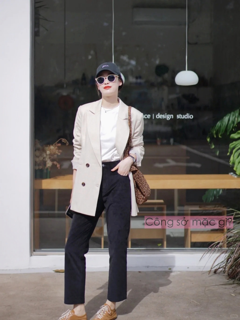 Đã thử nhiều phong cách, tôi thấy blazer + quần lửng mới là outfit hack dáng chuẩn nhất- Ảnh 8. Đã thử nhiều phong cách, tôi thấy blazer + quần lửng mới là outfit hack dáng chuẩn nhất- Ảnh 8.