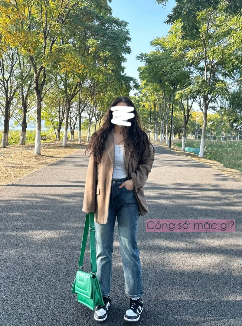Đã thử nhiều phong cách, tôi thấy blazer + quần lửng mới là outfit hack dáng chuẩn nhất- Ảnh 6. Đã thử nhiều phong cách, tôi thấy blazer + quần lửng mới là outfit hack dáng chuẩn nhất- Ảnh 6.
