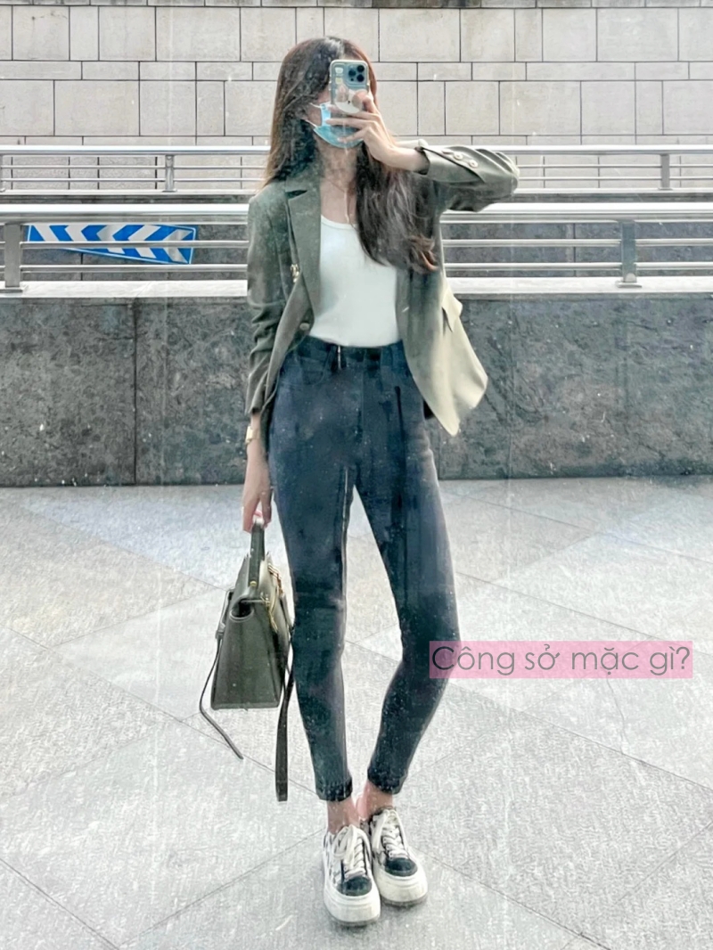 Đã thử nhiều phong cách, tôi thấy blazer + quần lửng mới là outfit hack dáng chuẩn nhất- Ảnh 5. Đã thử nhiều phong cách, tôi thấy blazer + quần lửng mới là outfit hack dáng chuẩn nhất- Ảnh 5.