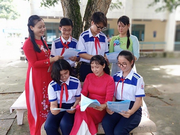 BHYT – Tấm lá chắn vững chắc bảo vệ, chăm sóc sức khỏe học sinh, sinh viên- Ảnh 1. BHYT – Tấm lá chắn vững chắc bảo vệ, chăm sóc sức khỏe học sinh, sinh viên- Ảnh 1.