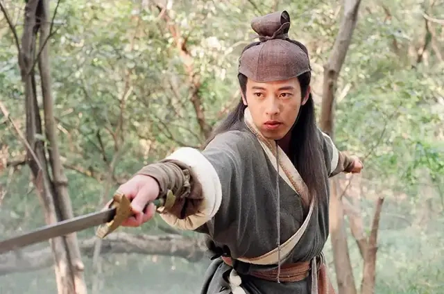 “Lệnh Hồ Xung đẹp trai nhất” nhập viện cấp cứu vì viêm phổi- Ảnh 1. “Lệnh Hồ Xung đẹp trai nhất” nhập viện cấp cứu vì viêm phổi- Ảnh 1.