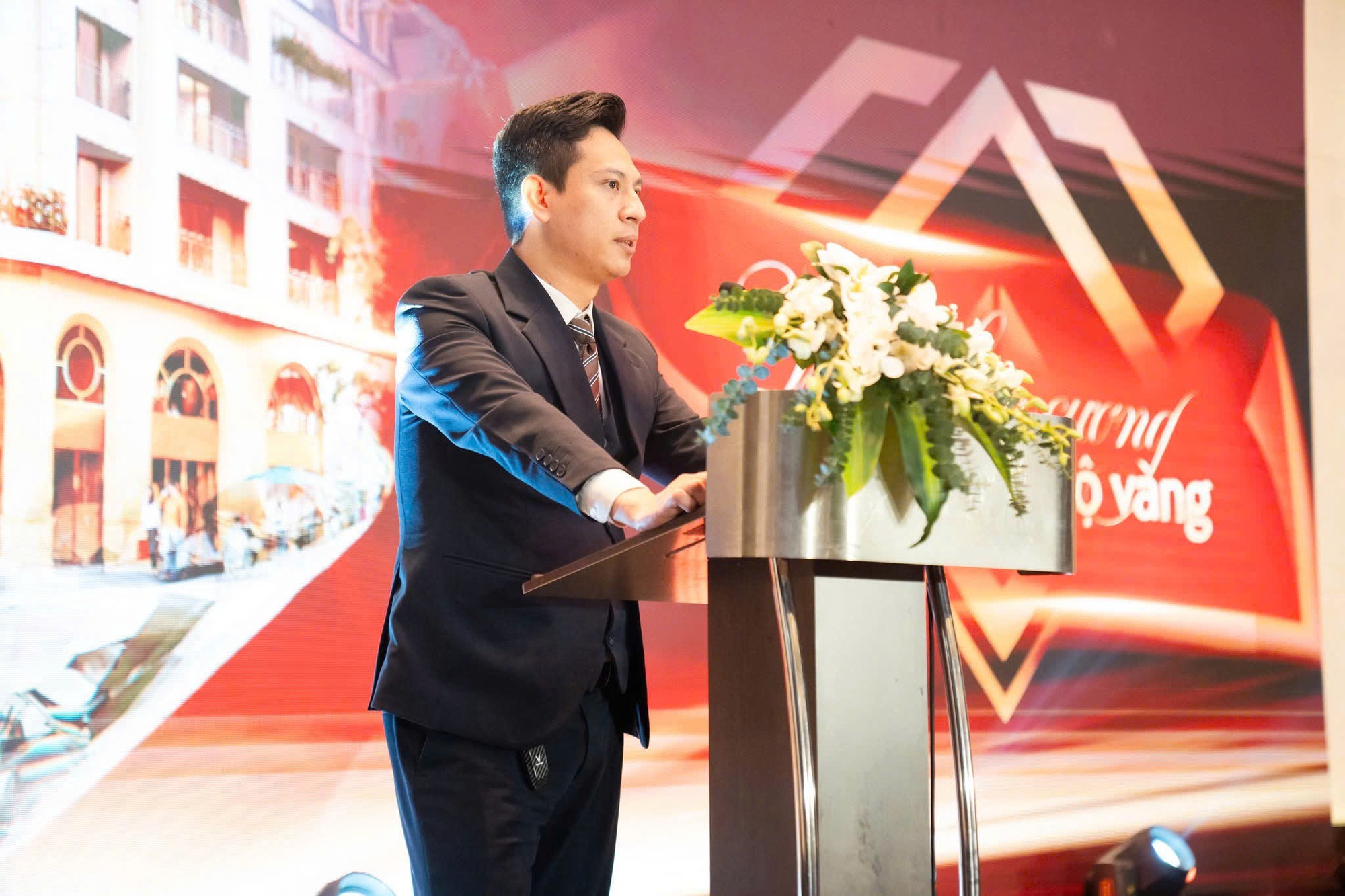 TGĐ Nguyễn Nhật Anh với triết lý lãnh đạo: “Chắc từ gốc – Bền từ tâm”- Ảnh 1. TGĐ Nguyễn Nhật Anh với triết lý lãnh đạo: “Chắc từ gốc – Bền từ tâm”- Ảnh 1.