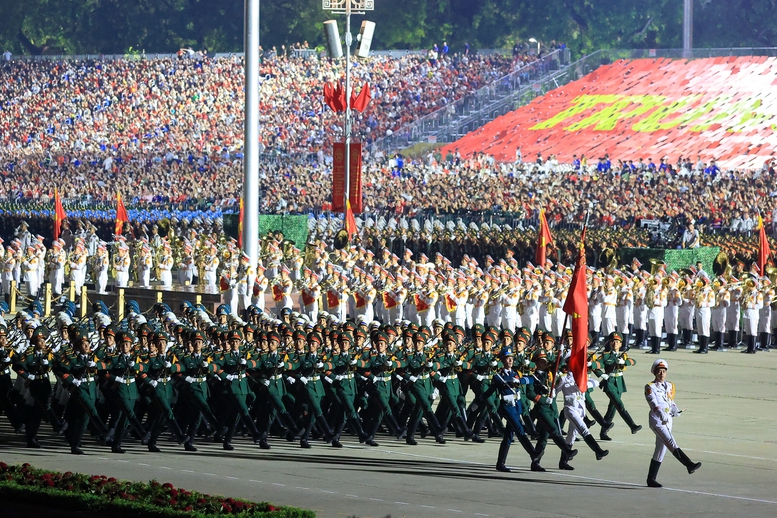 Sơ duyệt Diễu binh, diễu hành A80: Thể hiện khí thế hào hùng, sức mạnh của lực lượng vũ trang nhân dân- Ảnh 3. Sơ duyệt Diễu binh, diễu hành A80: Thể hiện khí thế hào hùng, sức mạnh của lực lượng vũ trang nhân dân- Ảnh 3.