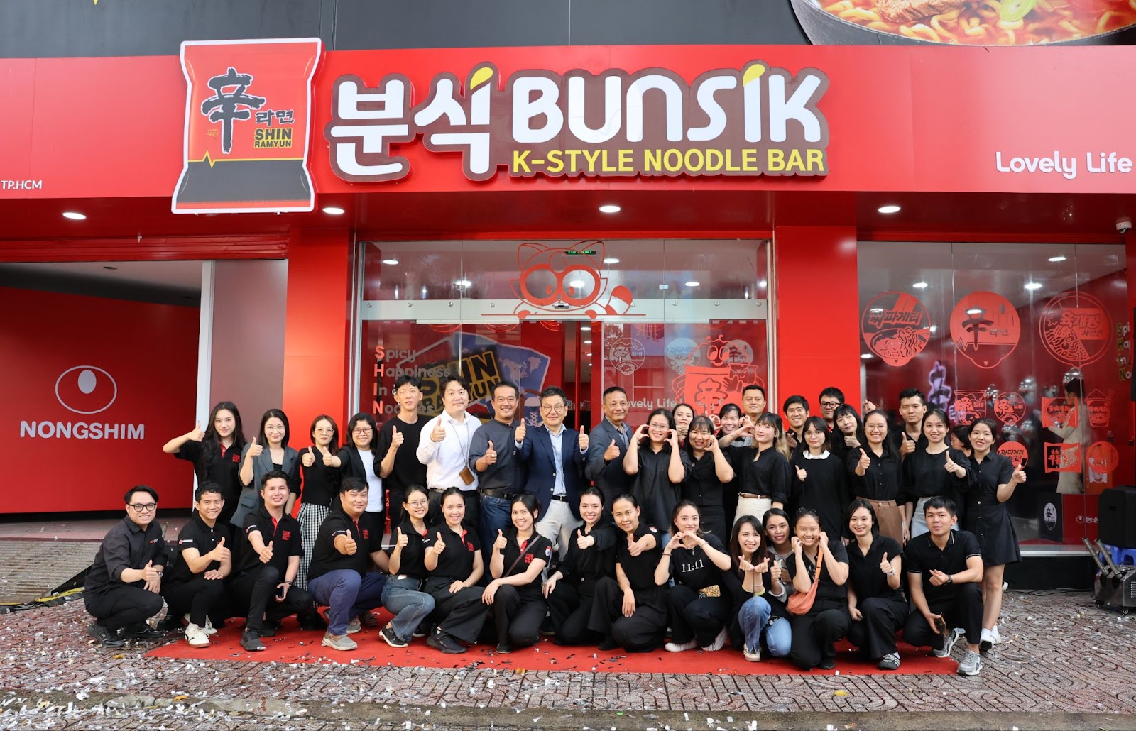 Pop-up Store Nongshim lần đầu xuất hiện tại Việt Nam, trở thành điểm đến thu hút giới trẻ- Ảnh 5. Pop-up Store Nongshim lần đầu xuất hiện tại Việt Nam, trở thành điểm đến thu hút giới trẻ- Ảnh 5.