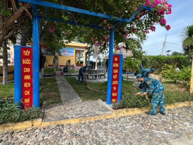 Lính kỹ thuật Tiểu đoàn 115 thi đua mừng đại lễ- Ảnh 1. Lính kỹ thuật Tiểu đoàn 115 thi đua mừng đại lễ- Ảnh 1.