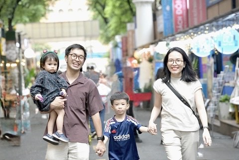 Sinh đủ hai con trước 35 tuổi: Phụ nữ tại Thành phố Hồ Chí Minh nhận 5 triệu đồng- Ảnh 1. Sinh đủ hai con trước 35 tuổi: Phụ nữ tại Thành phố Hồ Chí Minh nhận 5 triệu đồng- Ảnh 1.