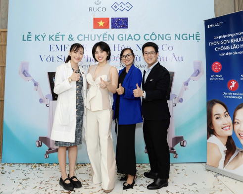 Điều gì khiến công nghệ trẻ hóa da EMFACE gây sốt với tín đồ làm đẹp không xâm lấn?- Ảnh 1. Điều gì khiến công nghệ trẻ hóa da EMFACE gây sốt với tín đồ làm đẹp không xâm lấn?- Ảnh 1.