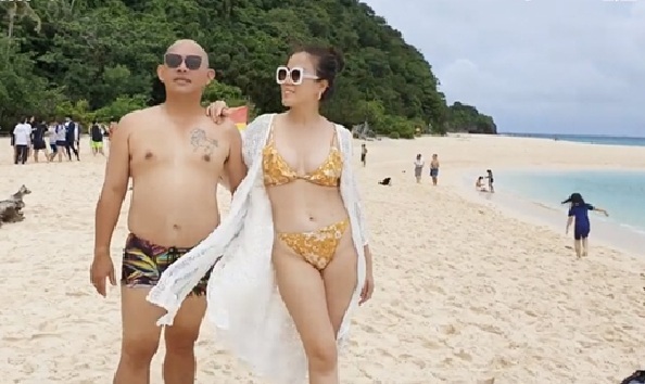 Vợ 2 "ông trùm" Điền Quân Color Man ra sao sau khi chồng tuyên bố phá sản?- Ảnh 3. Vợ 2 "ông trùm" Điền Quân Color Man ra sao sau khi chồng tuyên bố phá sản?- Ảnh 3.