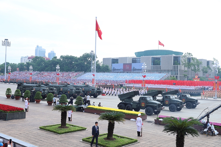 TỔNG THUẬT: Lễ Tổng duyệt chương trình diễu binh, diễu hành kỷ niệm 80 năm Quốc khánh 2/9- Ảnh 46. TỔNG THUẬT: Lễ Tổng duyệt chương trình diễu binh, diễu hành kỷ niệm 80 năm Quốc khánh 2/9- Ảnh 46.