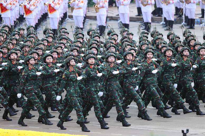 TỔNG THUẬT: Lễ Tổng duyệt chương trình diễu binh, diễu hành kỷ niệm 80 năm Quốc khánh 2/9- Ảnh 22. TỔNG THUẬT: Lễ Tổng duyệt chương trình diễu binh, diễu hành kỷ niệm 80 năm Quốc khánh 2/9- Ảnh 22.