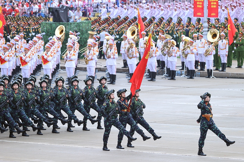 TỔNG THUẬT: Lễ Tổng duyệt chương trình diễu binh, diễu hành kỷ niệm 80 năm Quốc khánh 2/9- Ảnh 20. TỔNG THUẬT: Lễ Tổng duyệt chương trình diễu binh, diễu hành kỷ niệm 80 năm Quốc khánh 2/9- Ảnh 20.