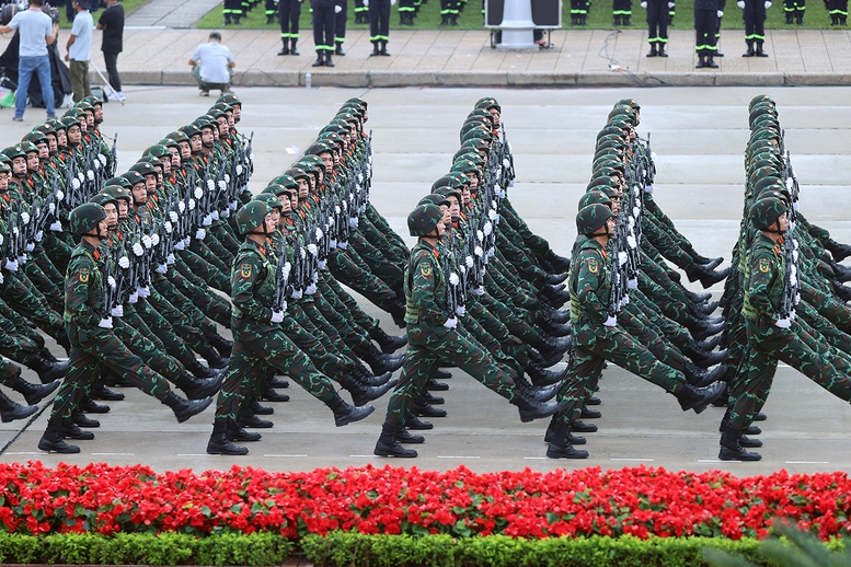 TỔNG THUẬT: Lễ Tổng duyệt chương trình diễu binh, diễu hành kỷ niệm 80 năm Quốc khánh 2/9- Ảnh 21. TỔNG THUẬT: Lễ Tổng duyệt chương trình diễu binh, diễu hành kỷ niệm 80 năm Quốc khánh 2/9- Ảnh 21.
