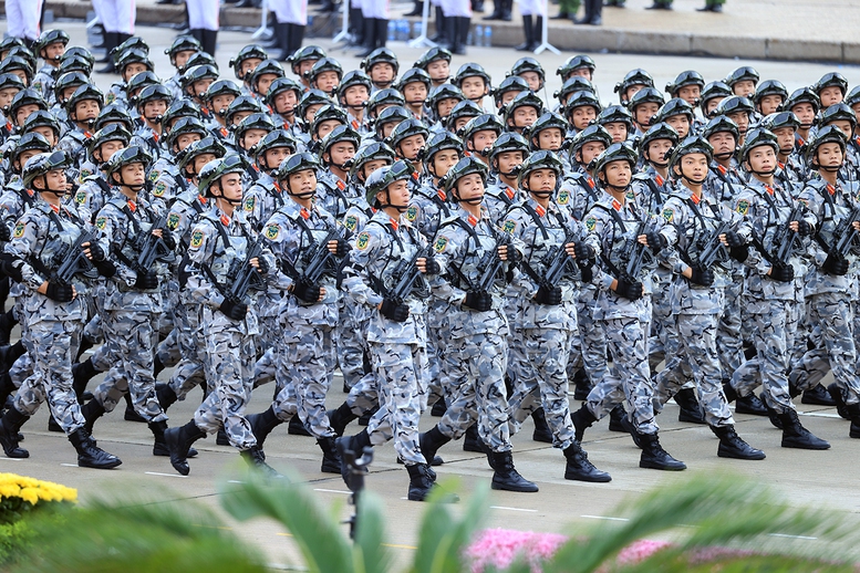 TỔNG THUẬT: Lễ Tổng duyệt chương trình diễu binh, diễu hành kỷ niệm 80 năm Quốc khánh 2/9- Ảnh 17. TỔNG THUẬT: Lễ Tổng duyệt chương trình diễu binh, diễu hành kỷ niệm 80 năm Quốc khánh 2/9- Ảnh 17.