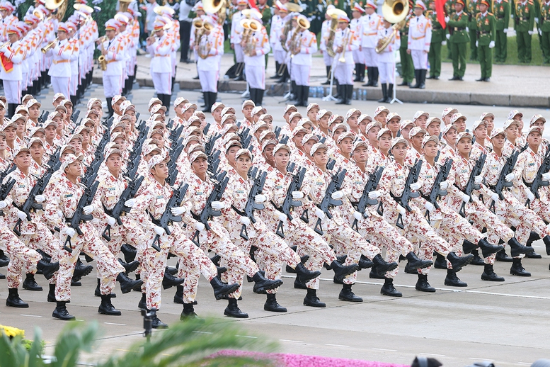 TỔNG THUẬT: Lễ Tổng duyệt chương trình diễu binh, diễu hành kỷ niệm 80 năm Quốc khánh 2/9- Ảnh 36. TỔNG THUẬT: Lễ Tổng duyệt chương trình diễu binh, diễu hành kỷ niệm 80 năm Quốc khánh 2/9- Ảnh 36.