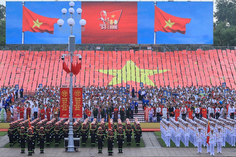 TỔNG THUẬT: Lễ Tổng duyệt chương trình diễu binh, diễu hành kỷ niệm 80 năm Quốc khánh 2/9- Ảnh 2. TỔNG THUẬT: Lễ Tổng duyệt chương trình diễu binh, diễu hành kỷ niệm 80 năm Quốc khánh 2/9- Ảnh 2.