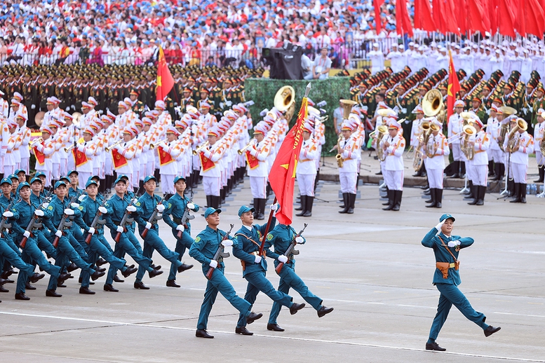 TỔNG THUẬT: Lễ Tổng duyệt chương trình diễu binh, diễu hành kỷ niệm 80 năm Quốc khánh 2/9- Ảnh 26. TỔNG THUẬT: Lễ Tổng duyệt chương trình diễu binh, diễu hành kỷ niệm 80 năm Quốc khánh 2/9- Ảnh 26.