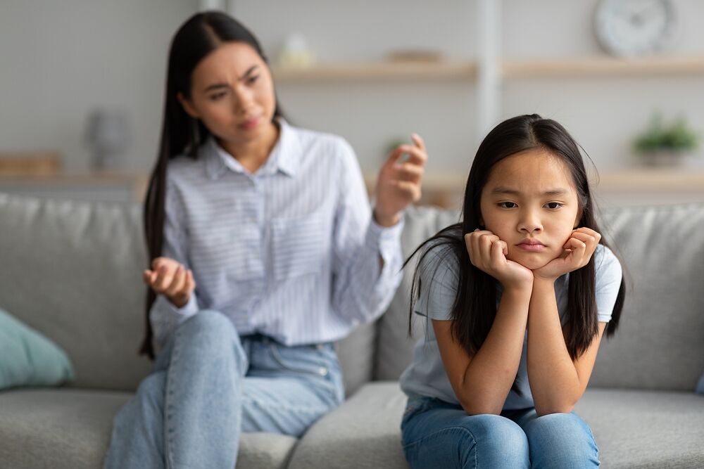 Phụ huynh H&agrave; Nội b&agrave;ng ho&agrave;ng khi thấy thứ con trai 15 tuổi giấu kỹ trong ph&ograve;ng: "T&ocirc;i thực sự bị shock..."- Ảnh 2.