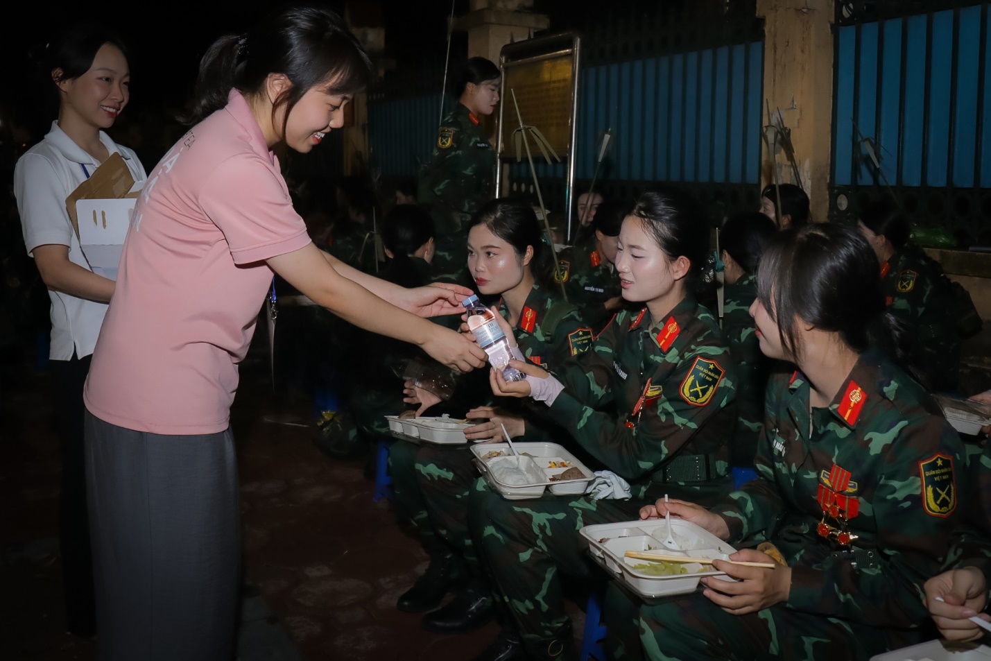 Một đêm không ngủ của lực lượng diễu truc tiep bong da vtv6, diễu hành- Ảnh 3.